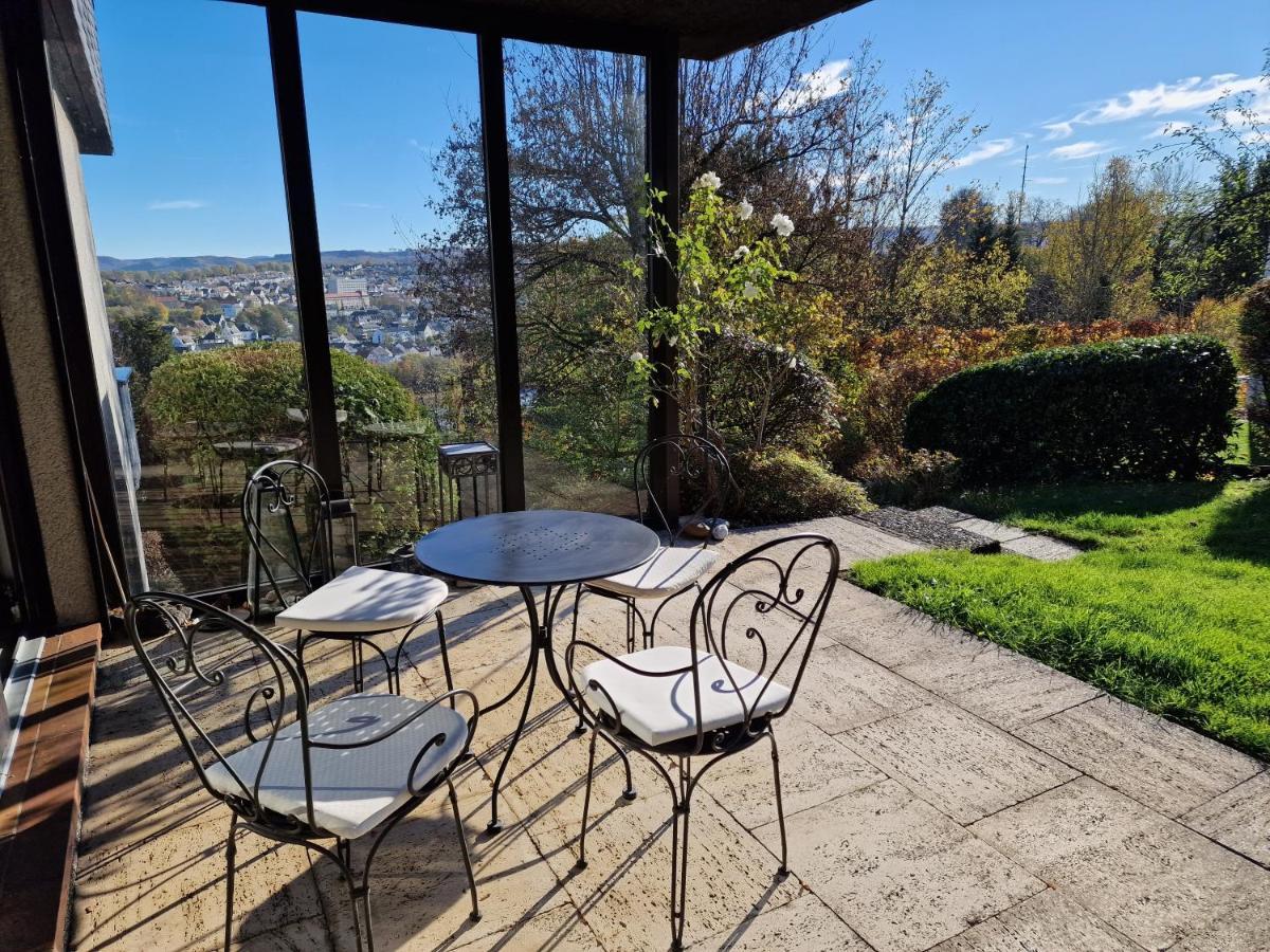 Апартаменты Panoramahaus Sauerland Арнсберг Экстерьер фото